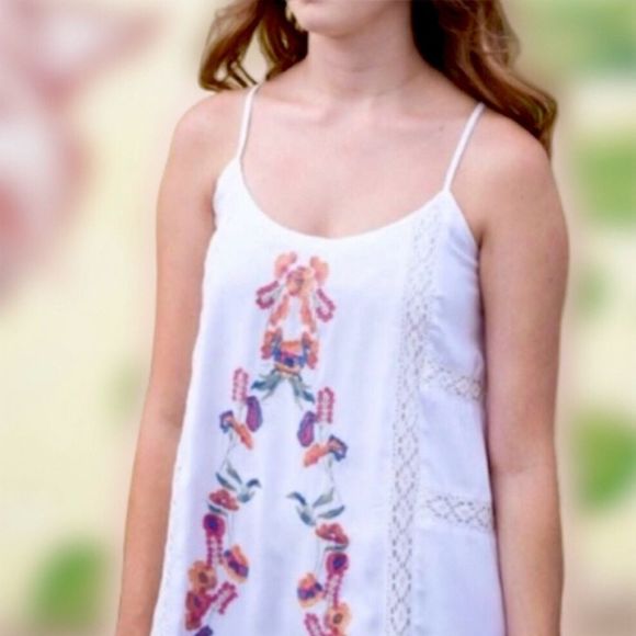 Embroidered Swim Coverup Dress - Picture 4 of 9
